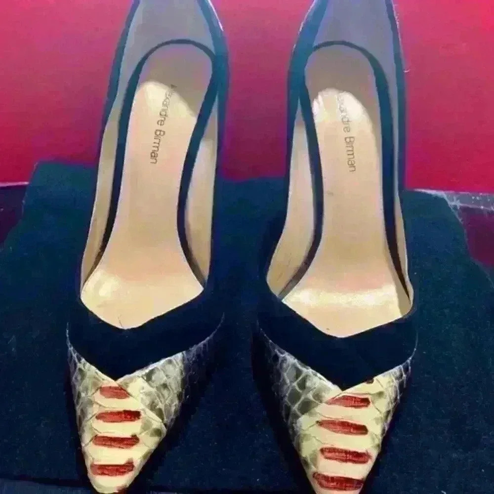 Alexandre Birman Python & Suede Pointy-Toe Pumps - Picture 7 of 11
